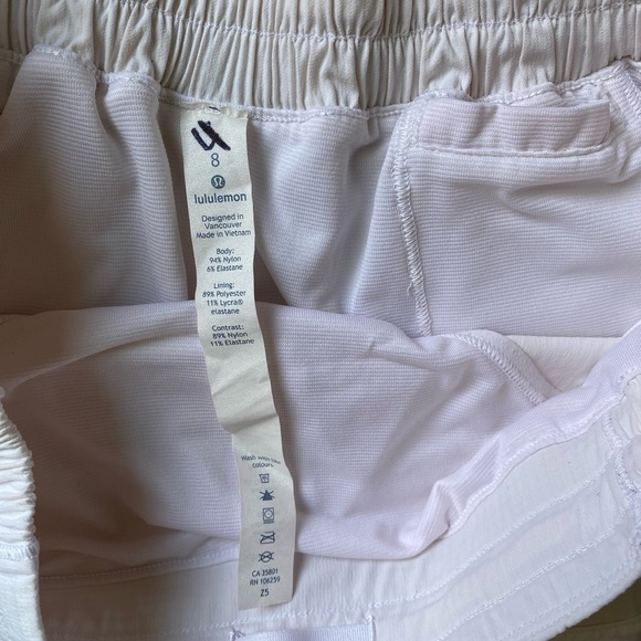Lululemon White Athletic Shorts size 8 - Picture 8 of 12